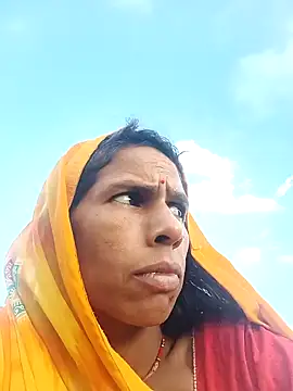 Sm sanjna online show from October 6, 2025, 11:11 am