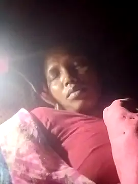 Snapshot of Cm_pooja chatting on October 28, 2025, 9:03 pm Cm pooja online show from October 28, 2025, 9:03 pm