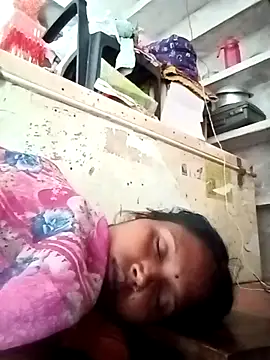 Snapshot of Cm_pooja chatting on October 5, 2025, 9:11 am Cm pooja online show from October 5, 2025, 9:11 am