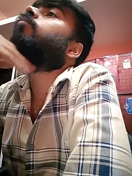 soniriyaa010101 online show from November 3, 2025, 8:45 pm