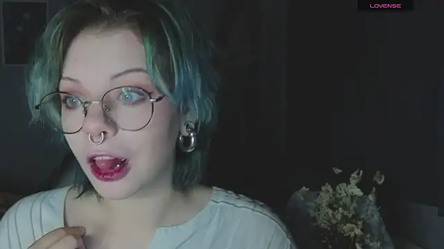 Alice Zev online show from October 7, 2025, 9:38 pm