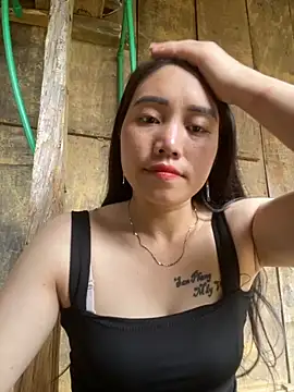 Snapshot of chipp-bong chatting on October 12, 2025, 5:53 am chipp-bong online show from October 12, 2025, 5:53 am