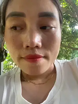 Snapshot of chipp-bong chatting on September 21, 2025, 4:06 am chipp-bong online show from September 21, 2025, 4:06 am