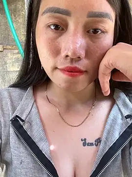 Snapshot of chipp-bong chatting on October 16, 2025, 1:58 am chipp-bong online show from October 16, 2025, 1:58 am