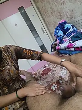 Snapshot of shobha_lover02 chatting on November 5, 2025, 5:16 pm shobha lover02 online show from November 5, 2025, 5:16 pm