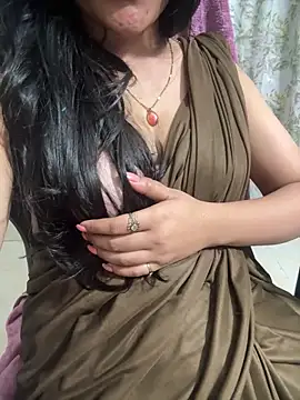 Snapshot of tanvi_001 chatting on October 13, 2025, 7:37 pm tanvi 001 online show from October 13, 2025, 7:37 pm