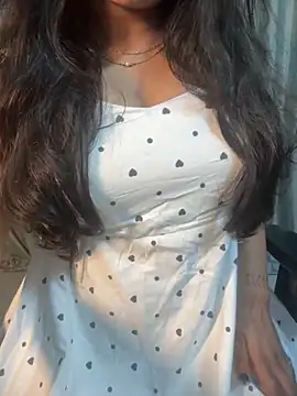 Snapshot of tanvi_001 chatting on October 24, 2025, 6:56 am tanvi 001 online show from October 24, 2025, 6:56 am