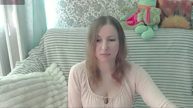 LesanaMagic online show from June 27, 2026, 2:23 pm