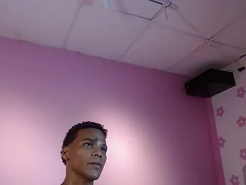 RiriCerchar online show from September 24, 2025, 1:35 am