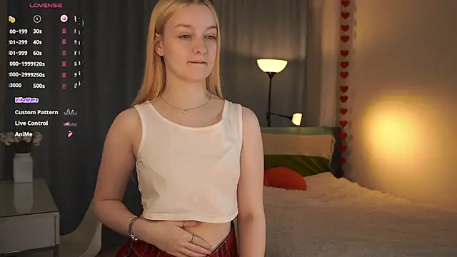 Snapshot of KrishnaSimmons chatting on October 4, 2025, 7:37 pm KrishnaSimmons online show from October 4, 2025, 7:37 pm