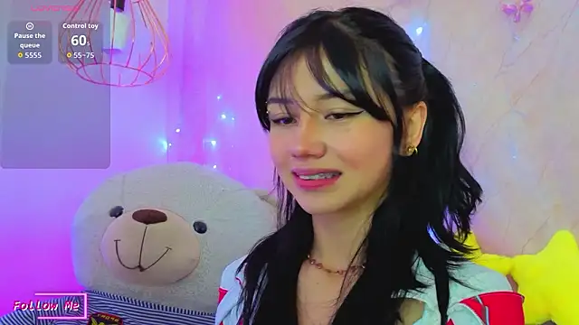 april bennett online show from March 12, 2026, 1:04 pm