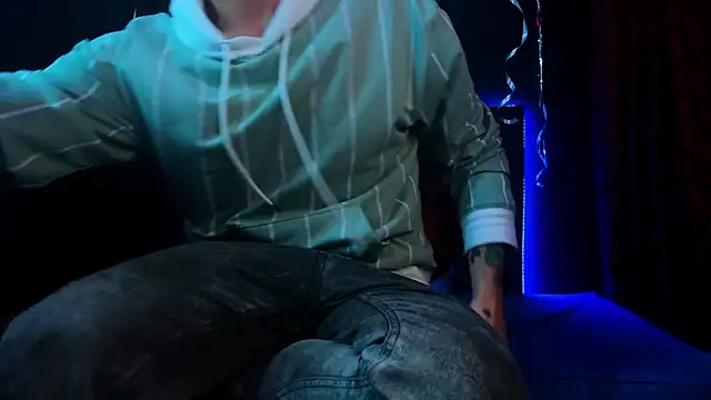 Angels21cm online show from October 1, 2025, 3:33 am