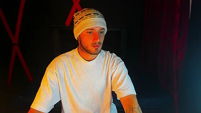 Angels21cm online show from September 19, 2025, 2:59 am