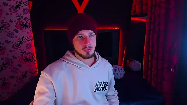 Angels21cm online show from October 14, 2025, 3:29 am