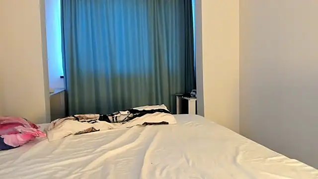 Snapshot of yanyaan chatting on November 7, 2025, 3:11 am yanyaan online show from November 7, 2025, 3:11 am