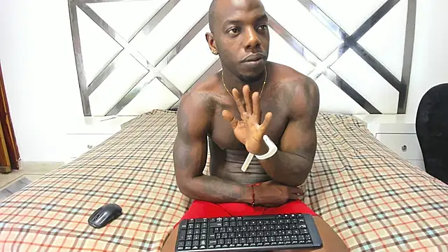 Snapshot of kingmaverickx chatting on October 9, 2025, 5:30 am kingmaverickx online show from October 9, 2025, 5:30 am