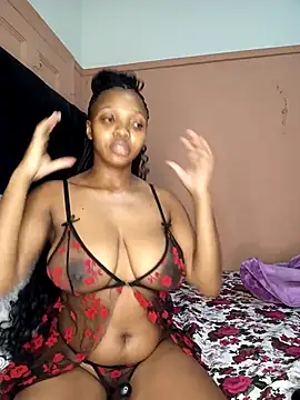 Snapshot of MilfBoobsxx chatting on October 22, 2025, 4:17 pm MilfBoobsxx online show from October 22, 2025, 4:17 pm