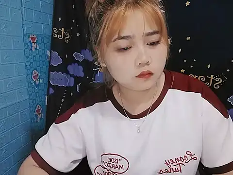 Nhan7868 online show from October 27, 2025, 4:08 pm