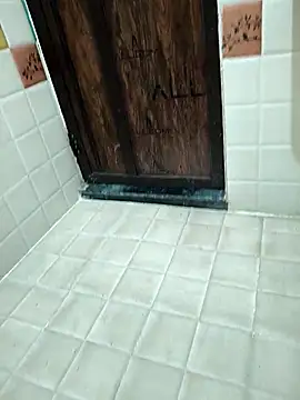 Snapshot of Chanderi19 chatting on September 19, 2025, 1:53 am Chanderi19 online show from September 19, 2025, 1:53 am