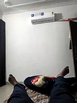 Chanderi19 online show from March 7, 2026, 4:23 pm