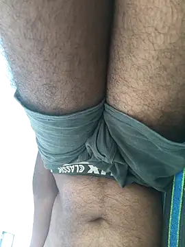 Snapshot of Chanderi19 chatting on September 23, 2025, 1:34 am Chanderi19 online show from September 23, 2025, 1:34 am