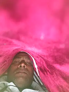 Chanderi19 online show from December 15, 2025, 4:46 pm