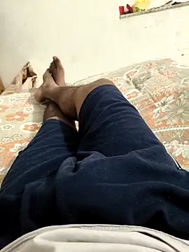 Chanderi19 online show from April 3, 2026, 4:02 pm