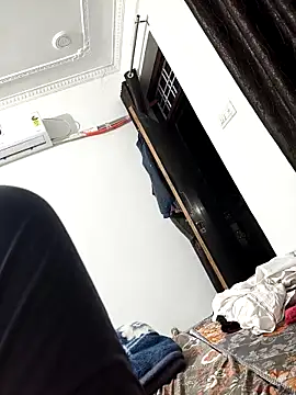 Chanderi19 online show from February 28, 2026, 4:17 pm