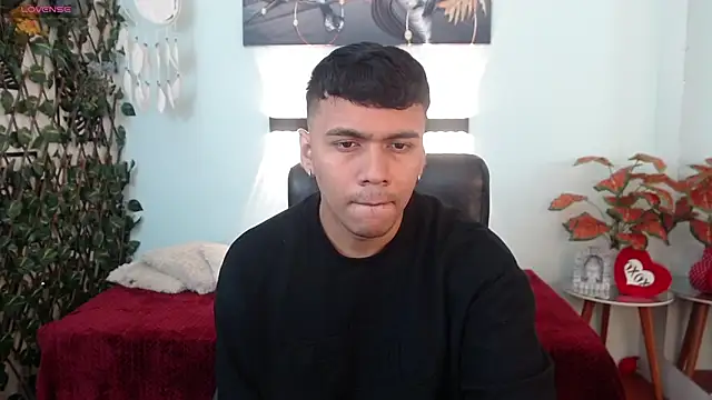 Snapshot of titanxero chatting on September 19, 2025, 12:42 pm titanxero online show from September 19, 2025, 12:42 pm