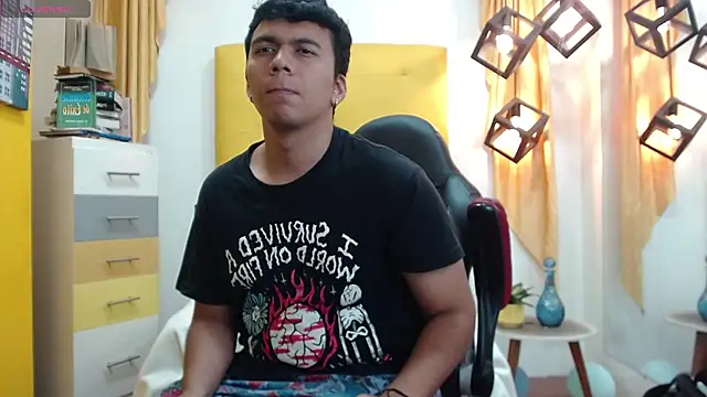 Snapshot of titanxero chatting on September 15, 2025, 4:18 pm titanxero online show from September 15, 2025, 4:18 pm