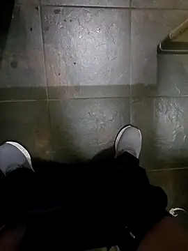 maxelbueno online show from September 23, 2025, 8:49 pm