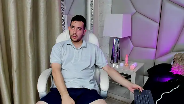 matti de lucaa online show from September 16, 2025, 5:25 pm