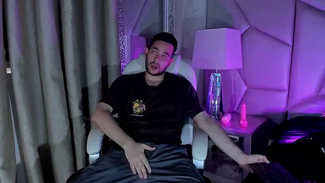 matti de lucaa online show from September 17, 2025, 5:26 pm