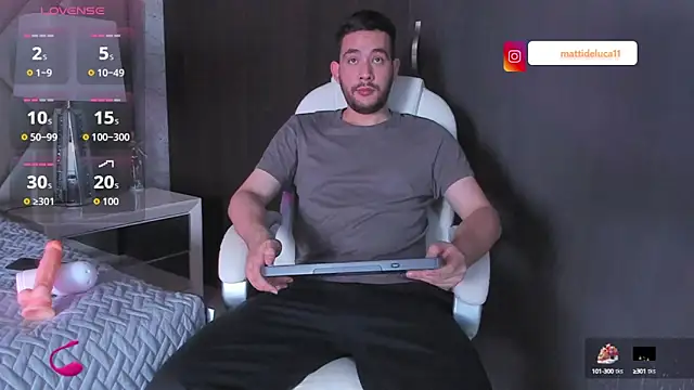 matti de lucaa online show from October 15, 2025, 5:43 pm