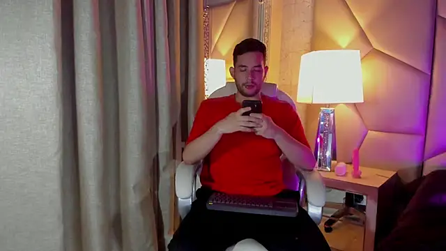 matti de lucaa online show from September 18, 2025, 5:38 pm