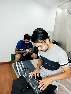 Snapshot of Harald_Smed chatting on October 3, 2025, 1:45 pm Harald Smed online show from October 3, 2025, 1:45 pm