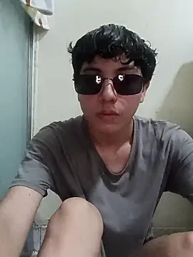 twinkboy593 online show from March 7, 2026, 10:48 pm