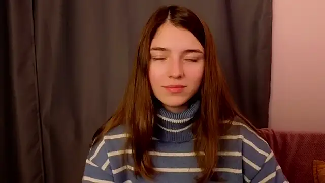 KeikoWideman online show from October 16, 2025, 7:44 pm