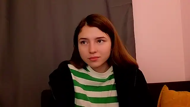 KeikoWideman online show from October 18, 2025, 10:56 pm