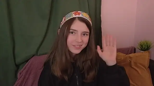 KeikoWideman online show from September 26, 2025, 8:38 pm