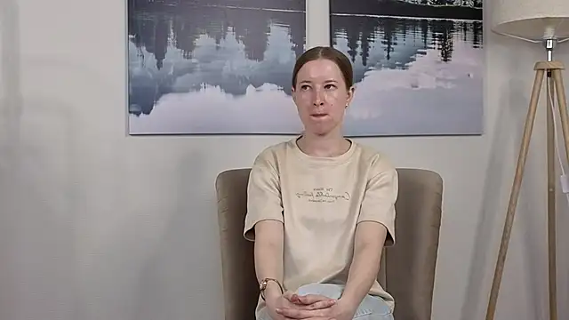 Snapshot of FrancineLomanto chatting on September 10, 2025, 11:20 am FrancineLomanto online show from September 10, 2025, 11:20 am