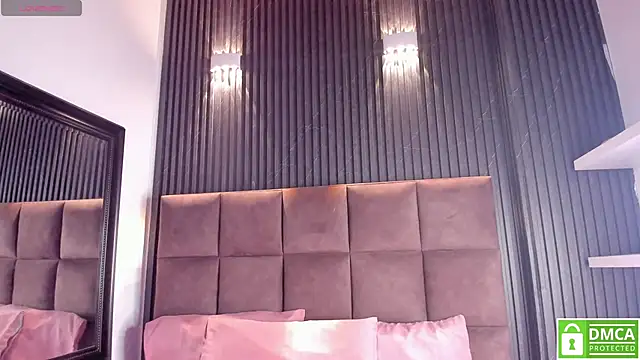 Sussy Vixen online show from March 3, 2026, 3:57 am