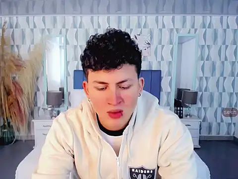 Snapshot of Axel_savage chatting on October 23, 2025, 12:15 pm Axel savage online show from October 23, 2025, 12:15 pm