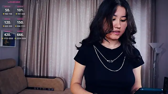 Snapshot of DebrahJungels chatting on September 24, 2025, 8:10 am DebrahJungels online show from September 24, 2025, 8:10 am