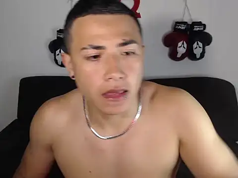 David Big Dick 20CM online show from September 10, 2025, 1:37 am