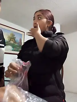 Snapshot of Lia_Teen chatting on October 27, 2025, 7:48 pm Lia Teen online show from October 27, 2025, 7:48 pm