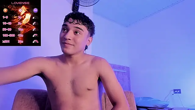 Austin Cardieff  online show from October 1, 2025, 6:56 pm