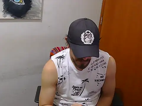 GuivernoStud online show from September 15, 2025, 4:24 am
