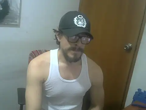 GuivernoStud online show from September 10, 2025, 12:53 am