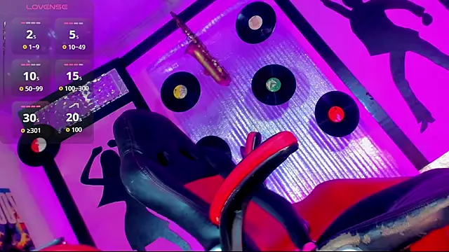 Snapshot of Alondra_Campbell chatting on September 26, 2025, 3:13 am Alondra Campbell online show from September 26, 2025, 3:13 am